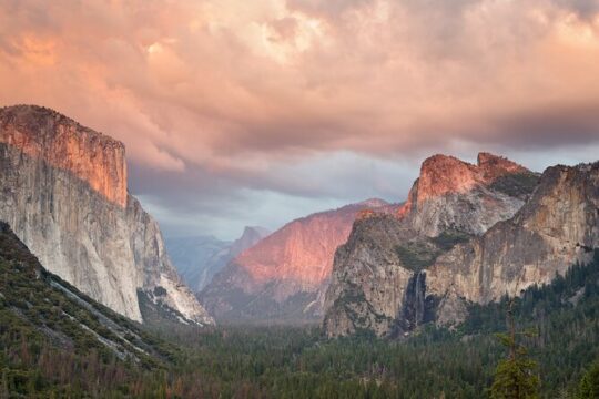 Explore Yosemite Panorama Trail: Self-Guided Audio Tour