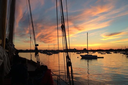 Schooner Fame Sailing Tour
