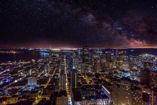 Ultimate Night Tour of San Francisco with Sightseeing Shuttle