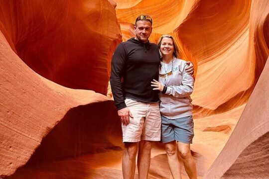 Antelope Canyon and Horseshoe Bend Day Tour from Flagstaff