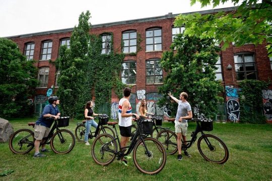 Bike / E-bike tour : Plateau, Mile-End, Jean-Talon Market by Fitz