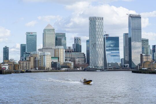 Speedboat 'Canary Wharf Experience' to/from Embankment Pier - 45 minutes