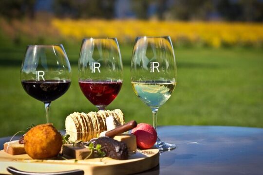 Yarra Valley Gourmet Small-Group Ecotour from Melbourne