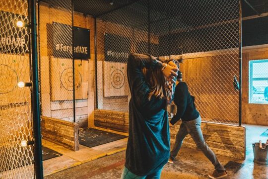 One Hour Axe Throwing Guided Experience in Whistler