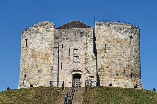 Guided Bike Tour in York