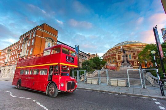 London Vintage Bus Tour with Cream Tea at Harrods