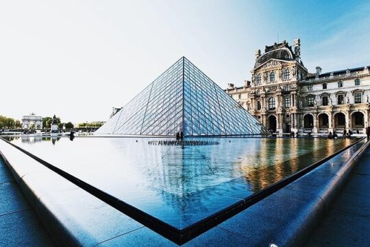 Louvre Museum & Musée d'Orsay (Reserved Entry Included) - Semi-Private 8ppl Max