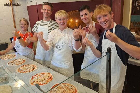 Make Your Own Pizza in Rome - Pizza Making with a local Chef
