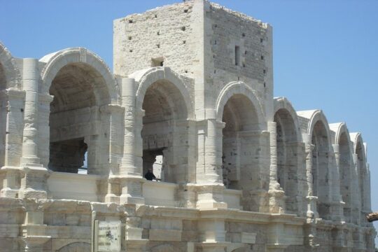 Arles, Les Baux and Saint Remy de Provence from Marseille