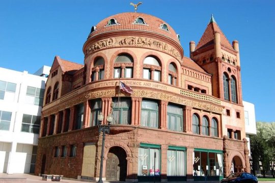 Bridgeport Scavenger Hunt: Connecticut's Biggest Sights