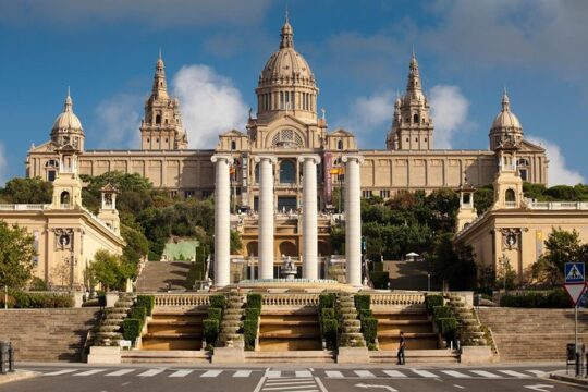 Barcelona Highlights: Gothic Quarter, Coastline and Montjuic Mountain