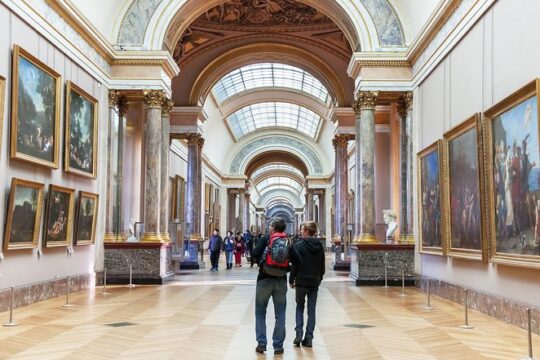 Louvre Museum Skip the Line Access Guided Tour