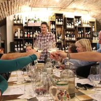Wine Tasting & Winery Tours