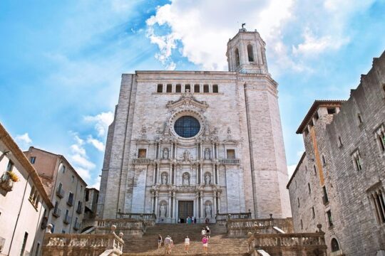 From Barcelona: Private Girona and Figueres with Dali Museum Tour