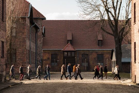 Auschwitz-Birkenau Tour with private transport