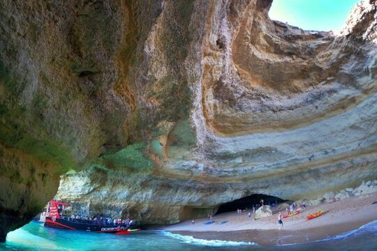 Catamaran Tour to Benagil Caves