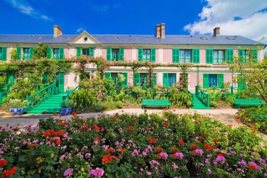 Giverny and Monet House Half-Day Guided From Paris