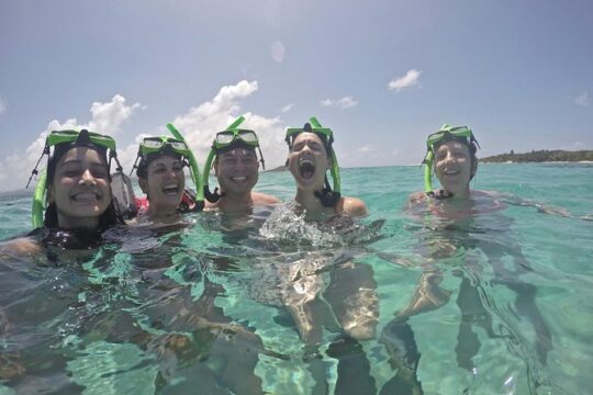 Icacos Island Boat Trip and Beach Day Package from Fajardo