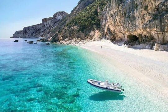 One Day Guided Boat Tour along the Baunei Coast