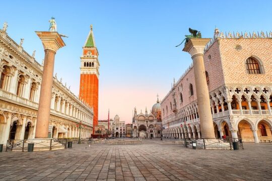 Private 4 hrs Venice Tour: St Mark's Basilica, Doge's Palace and Secret Venice