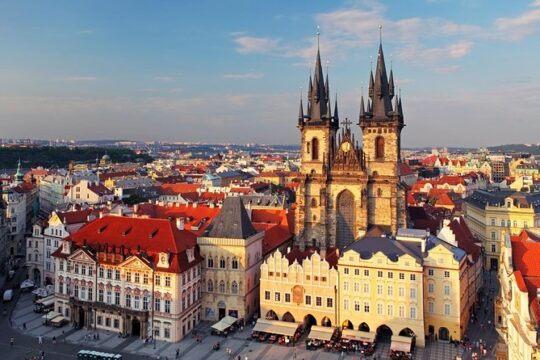 Prague Private Custom Full-Day Tour: Prague Castle and Old Town