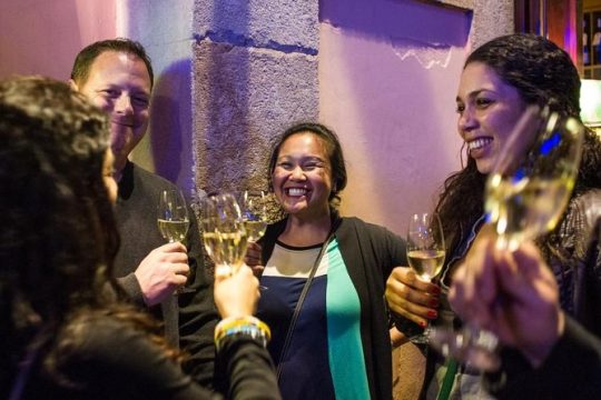 Tapas and Wine Walking Tour in Barcelona