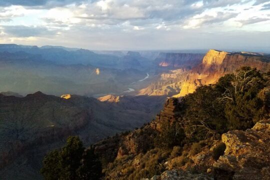 Private Grand Canyon Sunset Tour including El Tovar dinner
