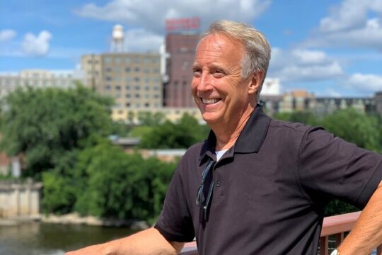 "Crooked" St. Paul Gangsters Private Riding Tour (2 hrs)