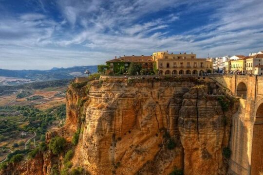 Private Guided Day Trip to the White Villages and Ronda from Seville
