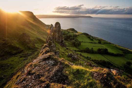Titanic Experience and Giant's Causeway tour from Belfast