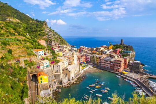 Cinque Terre Semi-Private or Private Day Tour from Florence