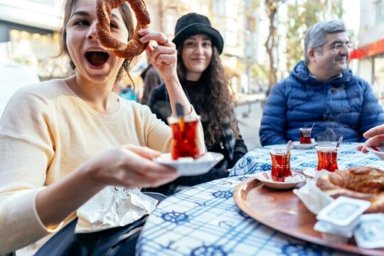 The 10 Tastings of Istanbul With Locals: Private Food Tour