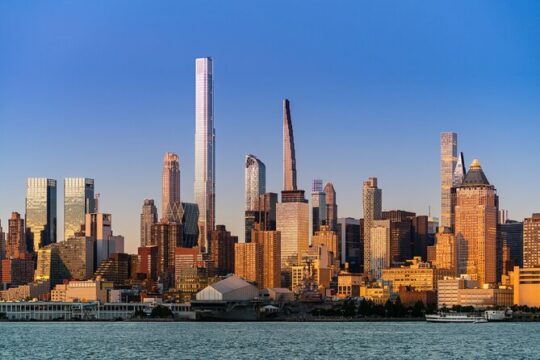 NYC Enchantment: Romantic Midtown Stroll