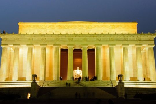 Washington DC After Dark Night-Time Sightseeing Wonder Tour