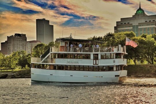 Hudson River Sightseeing Cruise from Albany