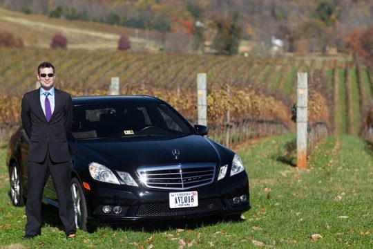 Virginia Private Custom Wine Tour from Charlottesville