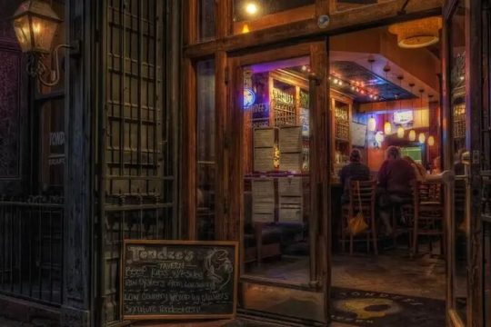 Savannah Haunted Pub Crawl Walking Tour