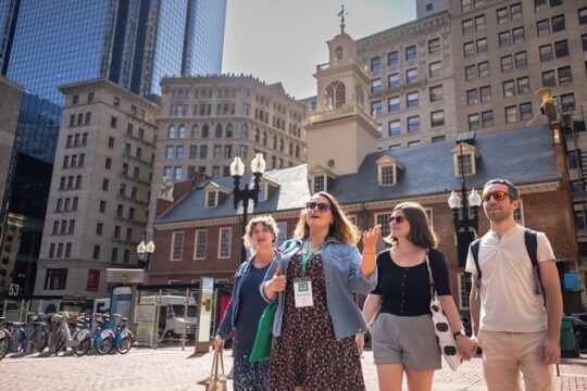 Best of Boston Combo: Harbor Cruise & VIP Freedom Trail