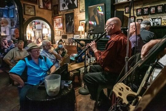 New Orleans Cooking Class and Cocktail Walking Tour