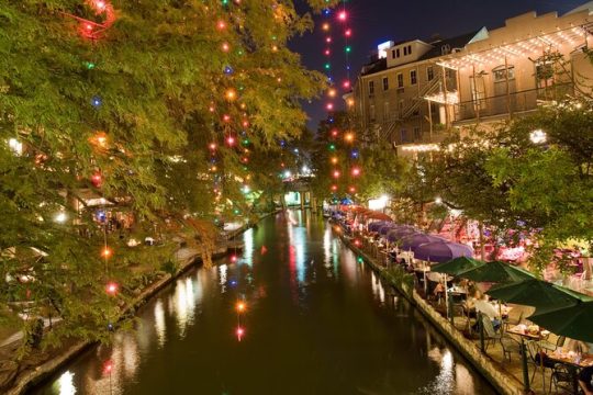 San Antonio Night Highlights & Tower of the Americas Dinner Included