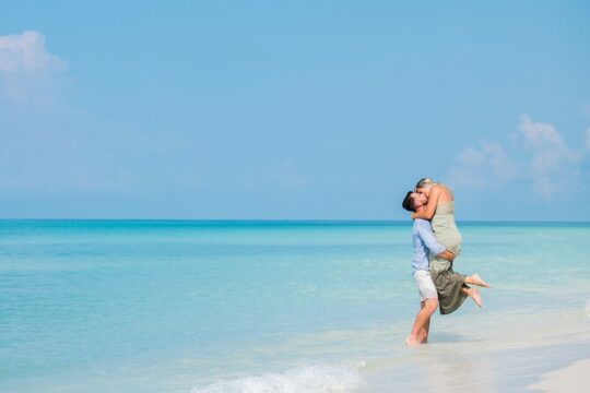 Private Professional Holiday Photoshoot in Virginia Beach
