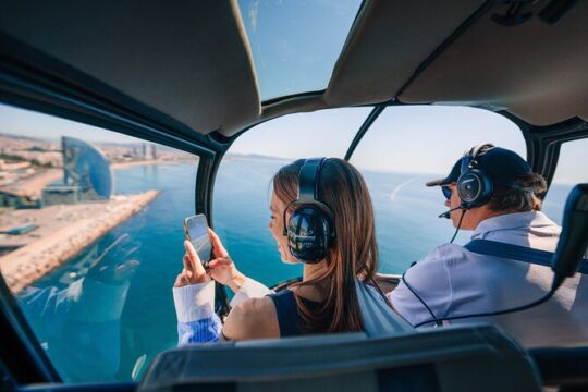 360º Barcelona: Old Town Walking, Helicopter Flight & Sailing Small Group Tour