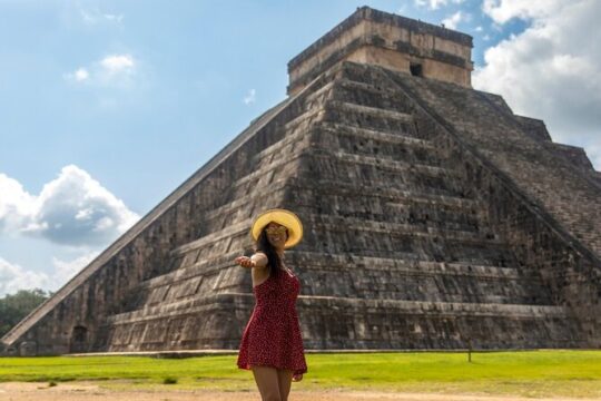 Chichen Itza, Cenote & Valladolid Tour