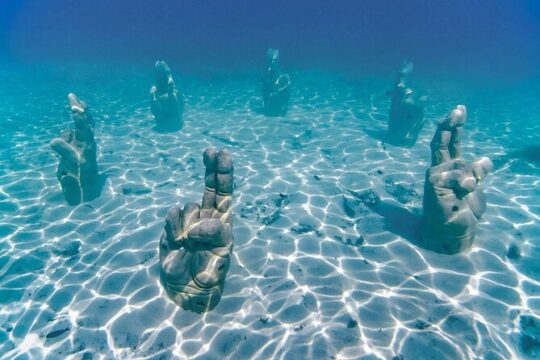 Full Experience Isla Mujeres: Food aboard + Premium drinks + Snorkel + Free time