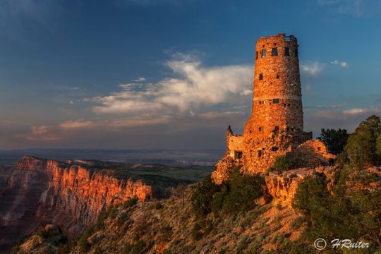 Small Group Grand Canyon Daily Tour from Flagstaff