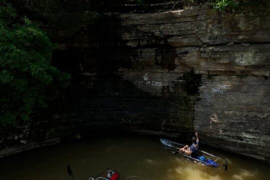 Small Group Clear Kayak Tour of Old Hickory Lake