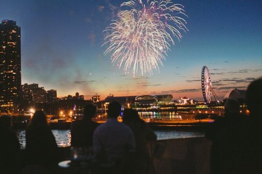 Lake Michigan 21+ July Fireworks Buffet Dinner Cruise