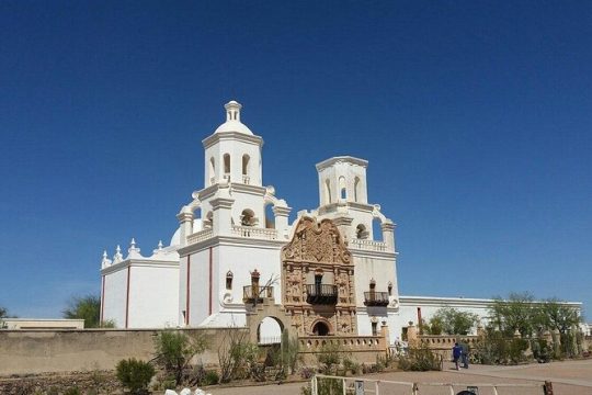 Custom Private Tucson Day Tour from Phoenix