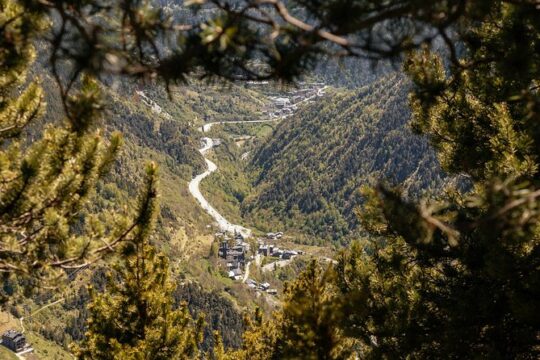 With Locals City Escape: Andorra PRIVATE Day Trip by PRIVATE Car