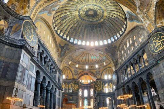 Private: Topkapi Palace, St. Sophia, Blue Mosque, Grand Bazaar, Hipodromme